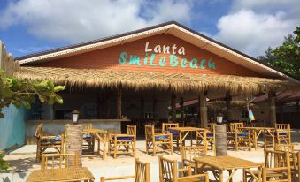 Lanta Smile Beach at Klong Dao