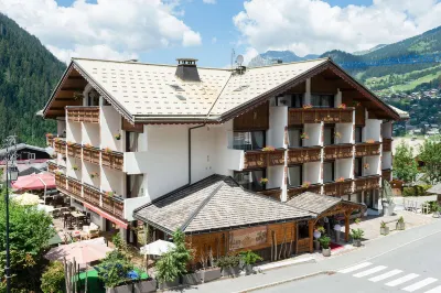 Hôtel Macchi Restaurant & Spa Hotels in Chatel