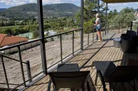 New Norfolk Holiday Apartments