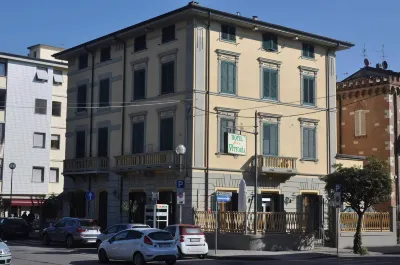 Hotel Vittoria Các khách sạn ở Viareggio