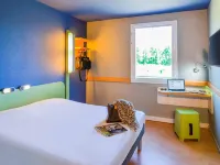 Ibis Budget Saint-Martin-De-Crau Porte de Camargue Hotels in Saint-Martin-de-Crau
