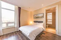 Yijia Holiday Hotel - 3-Star