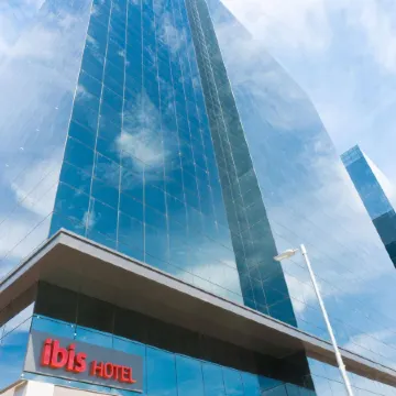 Ibis Rio Porto Atlantico Отели рядом со станцией Cinelândia - Sentido Aeroporto