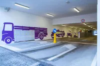 克拉科夫老城美居酒店 - 停車場