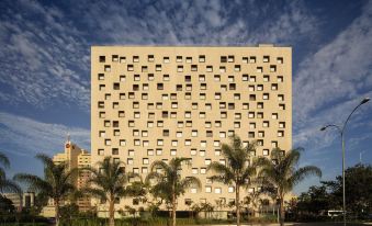 B Hotel Brasilia - Housity