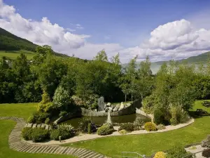 Four Seasons Hotel, Carlingford