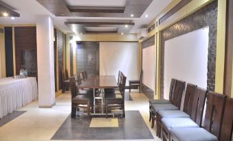 Hotel Rahul