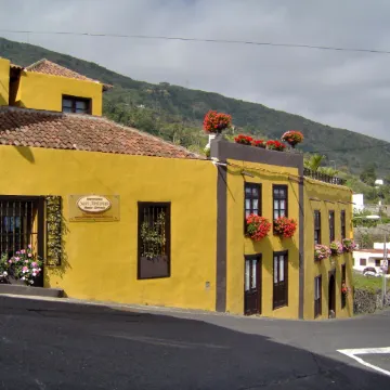 Apartamentos Monasterio de San Antonio