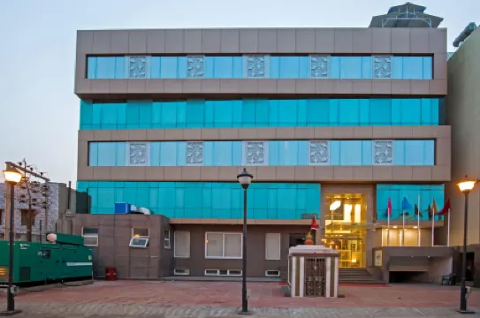 Manek the Ocean View