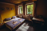 Pension Klondajk Hoteles cerca de 369