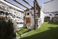 El Charco Suites Hotels near Barco Telamon encallado