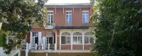 Vanille Bourbon Hotels in L'Honor-de-Cos