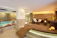 โรงแรมเบสท์เวสเทิร์น โฮเอินซอลแลร์น - ที่มีสระว่ายน้ำ