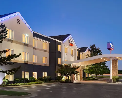 Fairfield Inn & Suites Tulsa Central Hotels in Tulsa