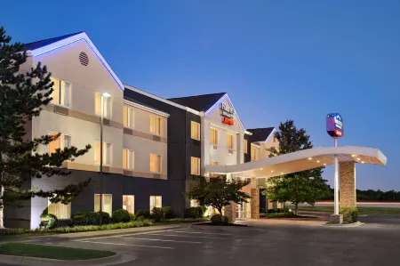 Fairfield Inn & Suites Tulsa Central