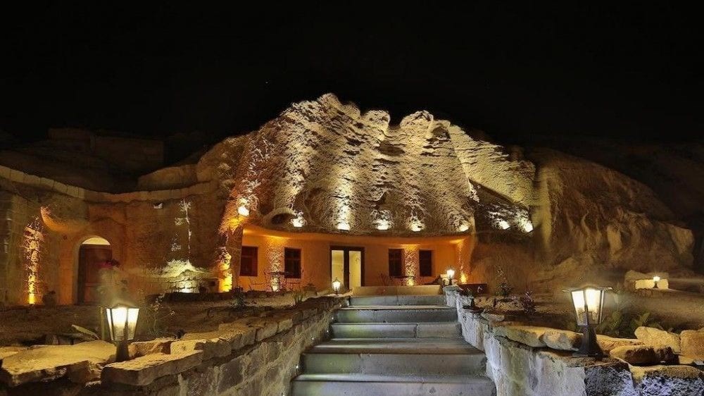 Miracle Cave Hotel