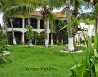 Hotel Arrecife Huatulco Plus فنادق في Santa Cruz Huatulco