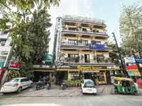 FabHotel Santoor Geeta Bhawan Square Hotels in Indore