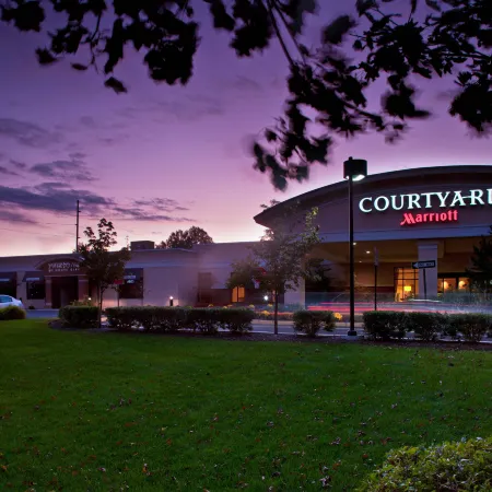 Courtyard Montvale