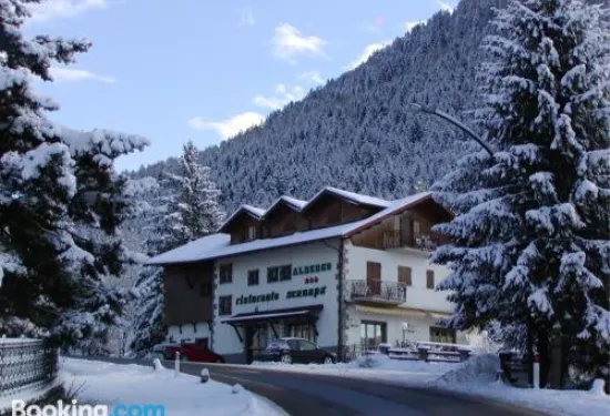 斯卡納帕餐廳酒店