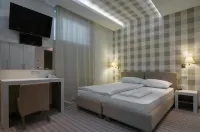 Hotel Zeneva Lux