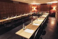 The Emblem Prague Hotel - Preferred Hotels & Resorts - Business