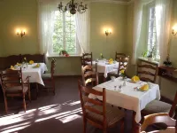 Pension Marienhof Hotels in Ochtendung