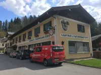 Metzgerwirt Vieh Heli Hotels near Steeg-Gosau Bahnhof