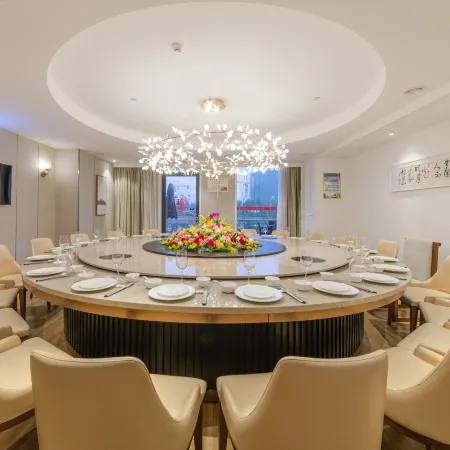 Huatian Hotel