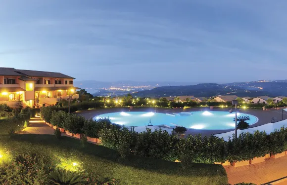 珀普里亞田園假日酒店