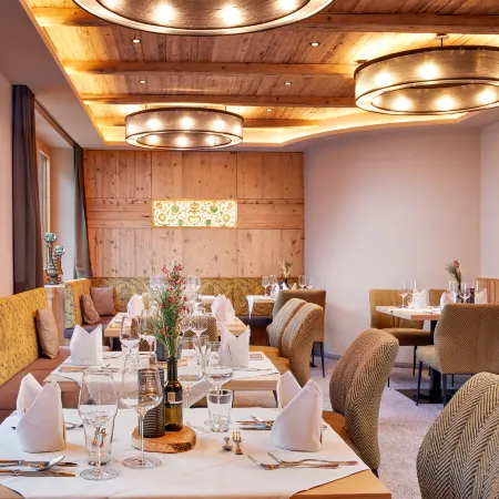 Hotel Neue Post - 4 Sterne Superior