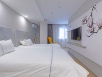 白玉兰酒店(台州市府大道店) - 零压兰舒双床房