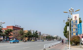 Vienna International Hotel (Zhongxiang Zhongbai Square)