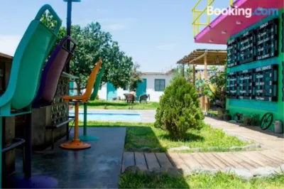 The Upcycled Hostel فنادق في 