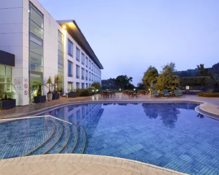 羅託魯瓦瑞吉斯酒店, EVT旗下 羅托魯瓦酒店