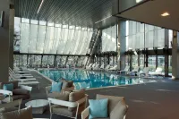Crowne Plaza BELGRADE by IHG - piscina