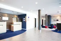 Holiday Inn Express Frankfurt Airport - Raunheim فنادق في راونهايم
