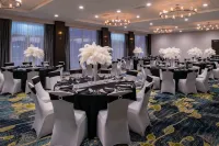 Holiday Inn & Suites Farmington Hills - Detroit NW Hotels in Farmington Hills
