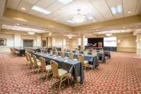Crowne Plaza Cleveland Airport Hotels in Middleburg Heights