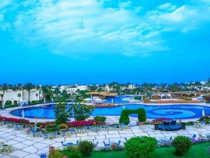 Regency Plaza Aqua Park and Spa Resort