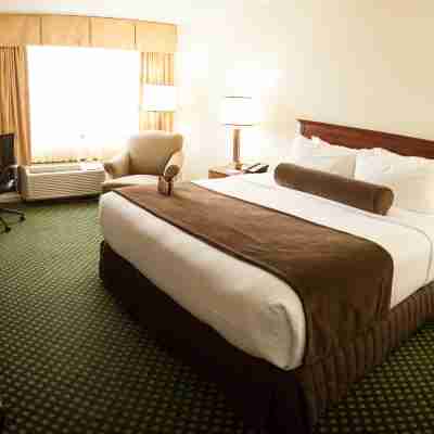 Crowne Plaza Hickory Rooms