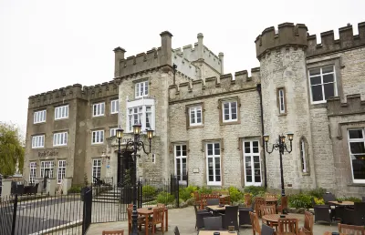 Ryde Castle by Greene King Inns Hotels in 
