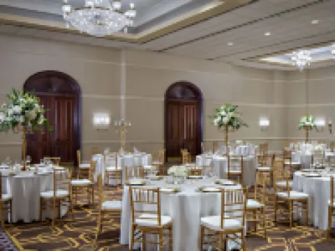 シェラトン DFW エアポート ホテル アーヴィングのホテル