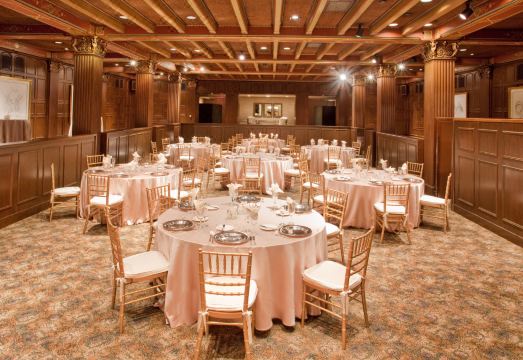 3. 밀레니엄 빌트모..