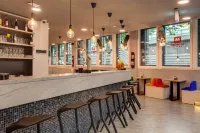 Meininger Hotel München Olympiapark - ที่มีอ่างอาบน้ำ