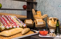 Leonardo Hotel Madrid City Center - breakfast