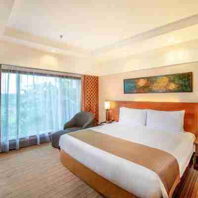 Holiday Inn Kuala Lumpur Glenmarie Rooms