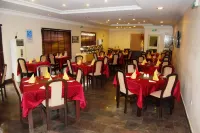 Grand Inn & Suites - breakfast