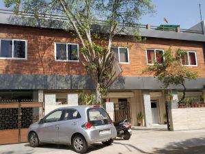 The Hideout Agra - Boutique Homestay Near Taj