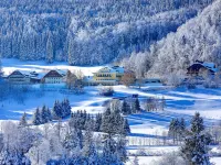Arabella Jagdhof Resort am Fuschlsee, a Tribute Portfolio Hotel Hôtels à : District de Salzbourg-Umgebung